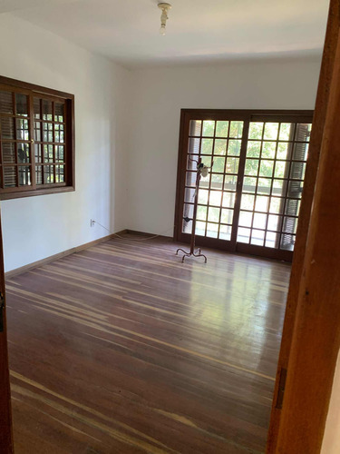 Sobrado Zona Sul Com 2 Apartamentos, Garagem, Terraço