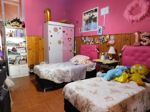 Imagen 10 de 15 de Casa De 3 Dormitorios Sobre Cnel Raíz A Pasitos De Aparicio Saravia (centro Comercial)