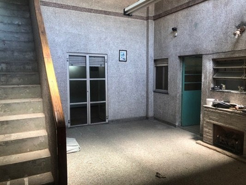Casa 4 Ambientes A Refaccionar