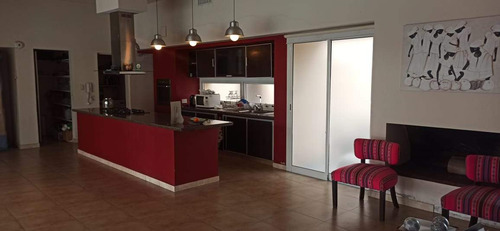 Jardin Claret - 260 M2 - Todo Planta Baja - 4 Dorm. Suitte - Vestidor - Escritura