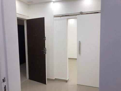Imagem 11 de 18 de Sala Comercial Na Marechal Deodoro, 42 M² Por R$ 1.000/mês - Centro - Curitiba/pr - Cj0004