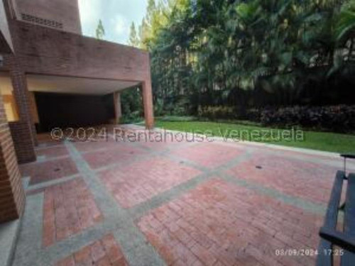 #25-3529 Hermoso Apartamento En Solar Del Hatillo