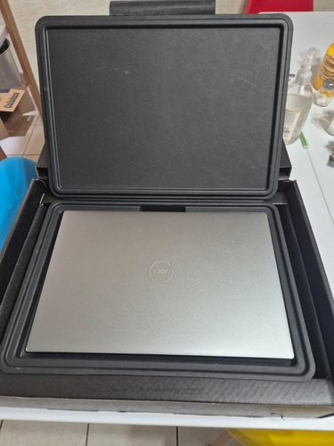 Dell Precision 5560 15.6'' I7 11va Gen 32gb 1tb Ssd Video 4g Plateado (Reacondicionado)