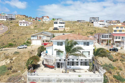 Casa En Venta Con Vista Espectacular Al Mar  En Puerto Nuevo Baja California