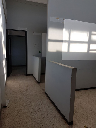 Bodega Industrial, Comercial Con Oficinas En Atizapán