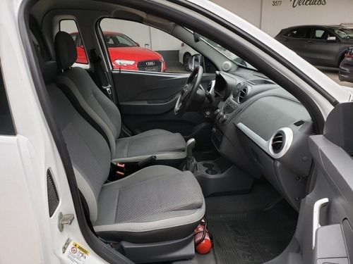 Imagem 10 de 15 de Chevrolet Montana Ls 1.4 Cargo Com Gnv 18m³