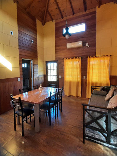 Alquiler De Cabaña En Villa Paranacito Con Wifi