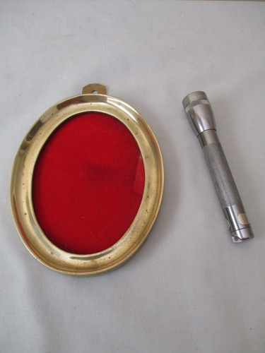 Antiguo Marco De Bronce Macizo 1 Kilo Impecable 17 Cms Alt . (Usado)