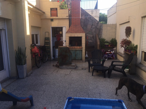 Venta Casa Para Dos Familias En Villa Adelina Parque Cisnero