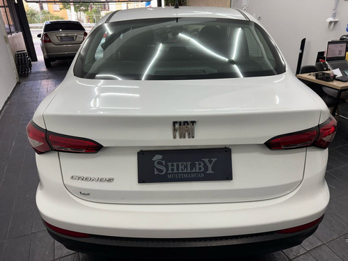 Fiat Cronos 1.0 Flex 4p