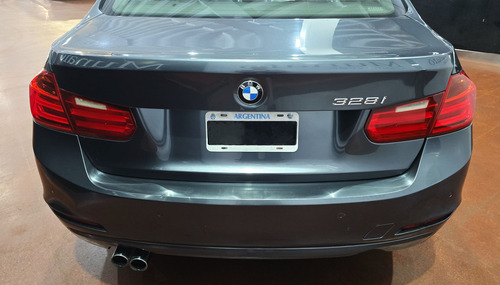 BMW Serie 3 2.0 328i Sedán Sport 245cv