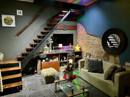 Se Vende Casa Con Pileta + Departamento