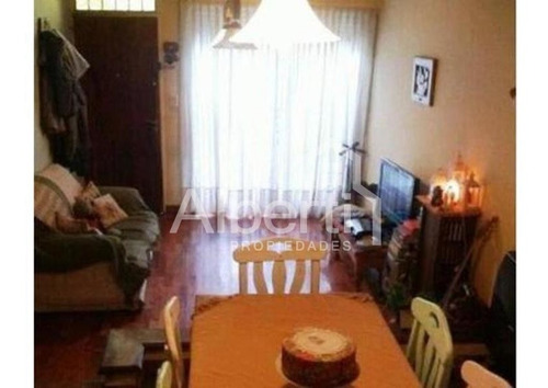 Imagen 2 de 8 de Venta - Duplex 3 Ambientes Con Cochera Y Fondo Libre
