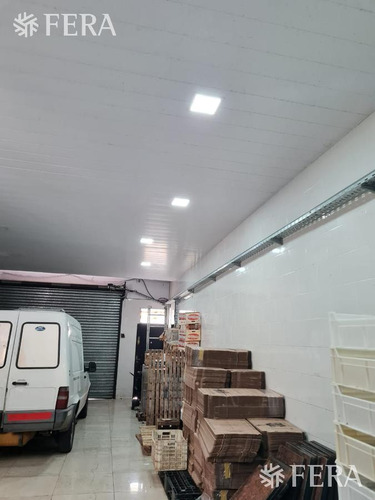 Imagen 12 de 23 de Venta De Galpón, 3 Departamentos, Local Y Espacio Guardacoches En Quilmes Oeste