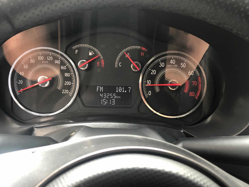 Imagem 10 de 10 de Fiat Palio 2017 1.0 Attractive Flex 5p