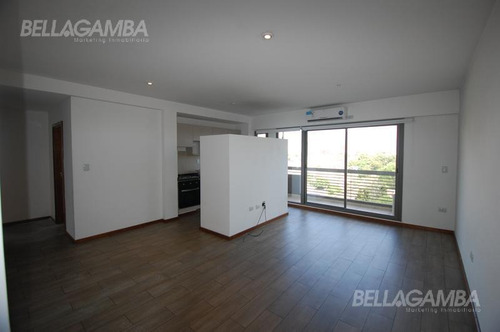 Imagen 7 de 30 de Excelente Departamento En Torre Two Winds 3 Ambientes Con Cochera
