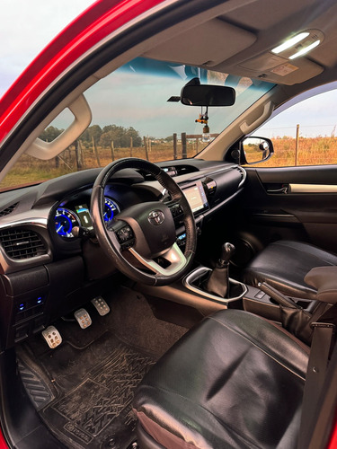 Toyota Hilux SRV 2.7 Cd Srv Vvti 4x2 - A3