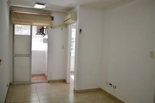 Imagen 5 de 18 de Departamento 1 Dormitorio - Planta Baja - Abasto