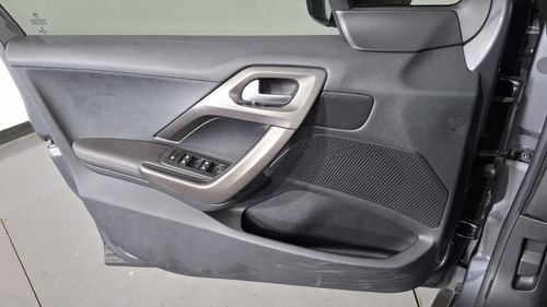Peugeot 2008 1.6 CROSSWAY MT