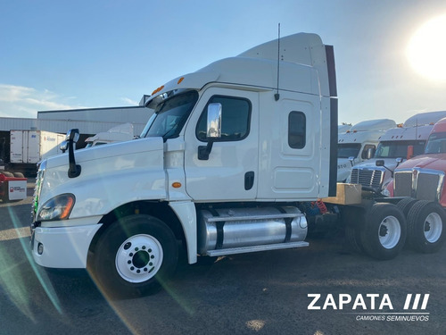 Imagen 2 de 6 de Freightliner Cascadia 2016