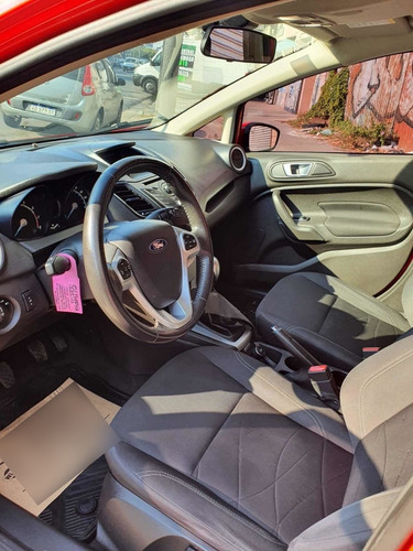 Imagen 8 de 10 de Ford Fiesta Kinetic Design 2014 1.6 Se Plus 120cv