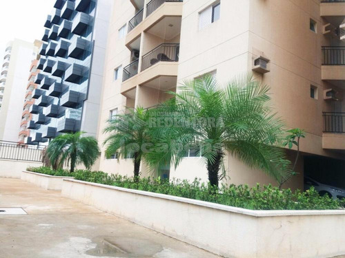 Imagem 6 de 10 de Apartamentos - Ref: L14000
