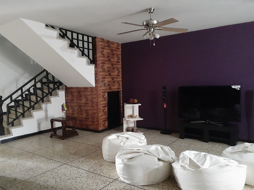 Imagen 14 de 30 de Noreida Delgado +58 414-1431887 / Casa En Venta Trigal Sur Valencia.