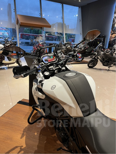Imagen 11 de 15 de Benelli Trk 502