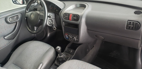 Corsa Hatch 1.0 Maxx Flex