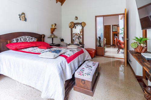 Imagen 17 de 25 de Hermosa Casa En Itagüí, Sector Suramérica
