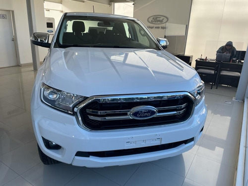 Imagen 3 de 15 de Ford Ranger Xlt 4x2 Mt 3.2 Tdci 200cv 2022