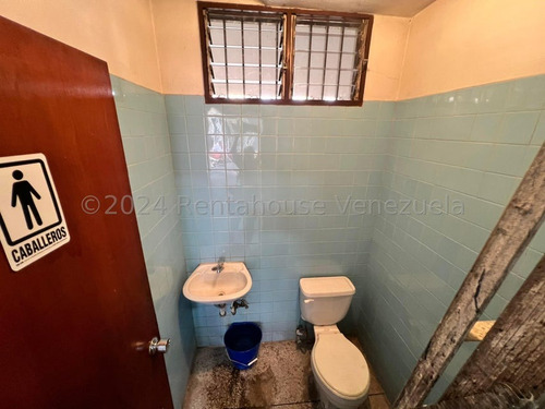 Tu Local Comercial En La Victoria, Centro Calle Paez. Ljsa 25-12775