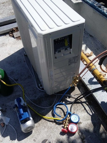 Imagen 3 de 5 de Técnico Matriculado Instalacion Split Aire Acondicionado