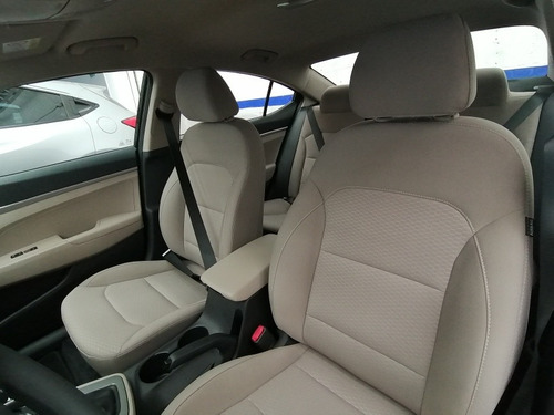 Hyundai Elantra 2.0 Gls Premium At 2019