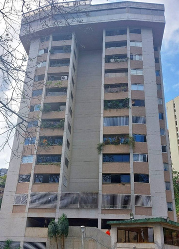 Apto En Los Naranjos (el Hatillo), Con Clima De Montaña, Cerca Del  Polideportivo Y Centro Comercial Galerias Los Naranjos