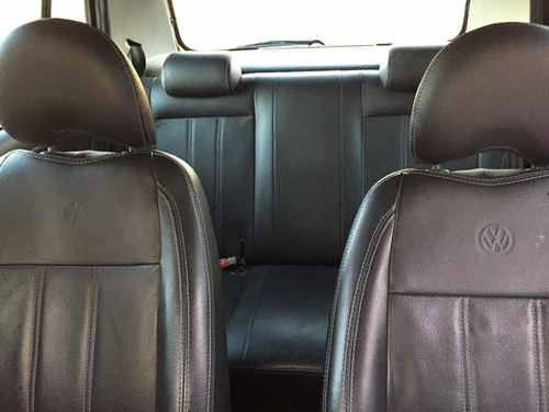 Volkswagen Fox 1.0 Vht Trend Total Flex 5p 1544 Mm 2010