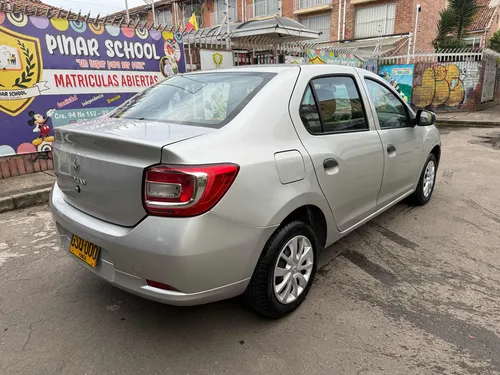 Renault Logan 1.6 Authentique