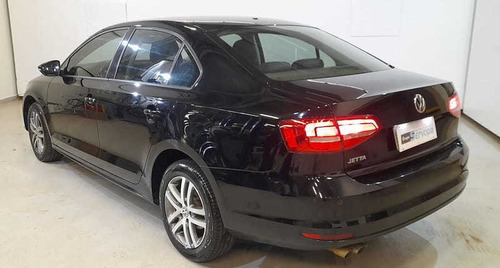 Imagem 5 de 14 de Volkswagen Jetta 2.0 Comfortline Flex 4p Aut 2015