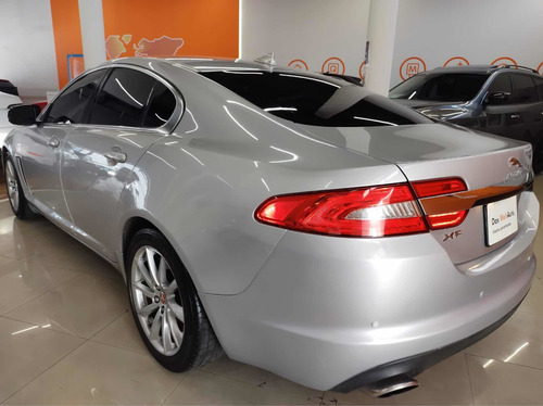 Imagen 6 de 14 de Jaguar Xf 2.0 Turbo Luxury
