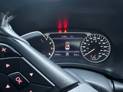 Nissan Sentra B18 2.0 Exclusive