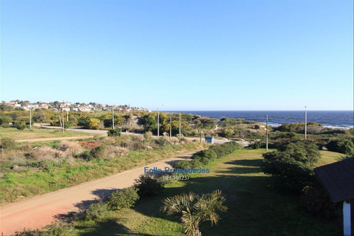 Imagen 10 de 11 de Punta Colorada Venta Muy Buena Casa En Excelente Ubicacion Cw148237