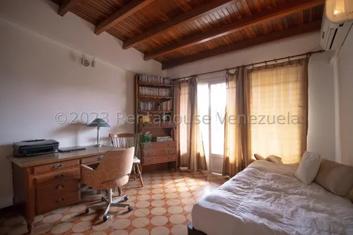 Casa En Venta En Macaracuay Yf
