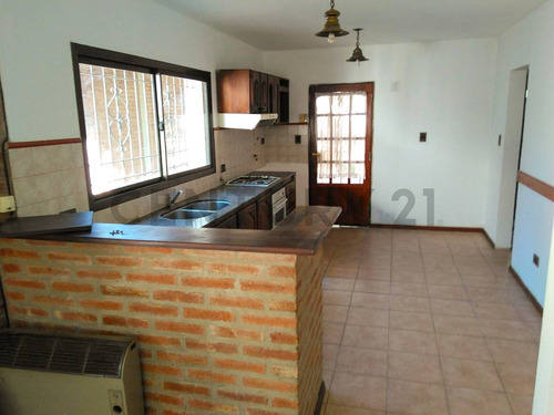 Casa 3 Dormitorios A Una Cuadra De Nuñez