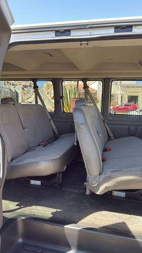 Chevrolet Express 6.0ls C 15 Pas At