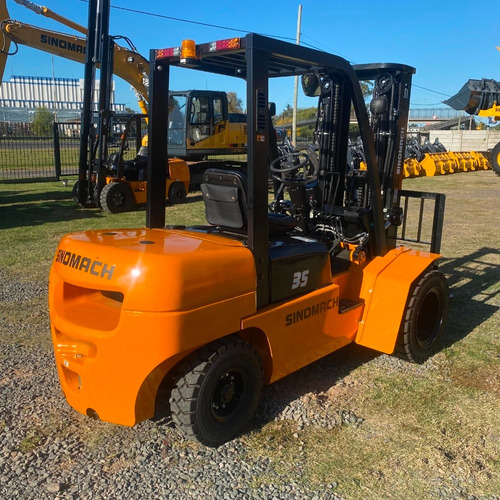 Imagen 7 de 15 de Autoelevador 3500kg - 3.5 Toneladas Sinomach Cpcd35d Duales