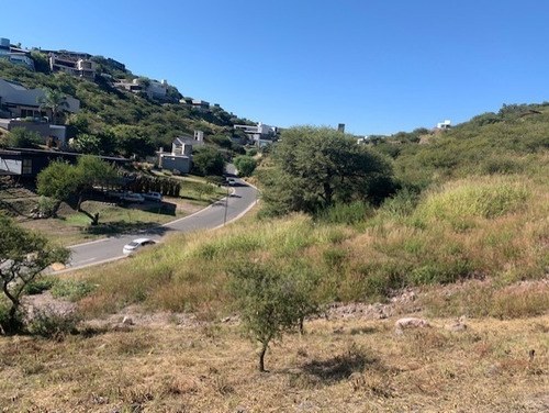 Imagen 1 de 8 de Vendo Hermoso Lote Central En La Cuesta 1400 M2
