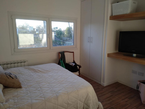 Imagen 2 de 12 de Duplex En Venta En Gonnet