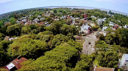 Imagen 12 de 30 de Tres Grandes Lotes En Venta Con Casa Y Pileta En San Isidro