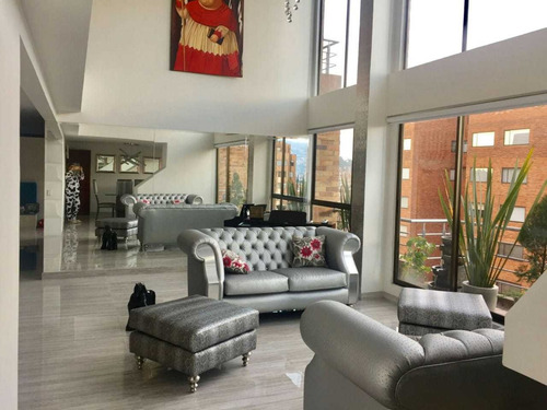 Imagen 1 de 17 de Vendo Pent-house En Mazuren Bogota