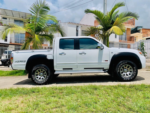 Mazda Bt-50 4x4 2500cc Tdi Mt Aa Ab Abs Dh Fe